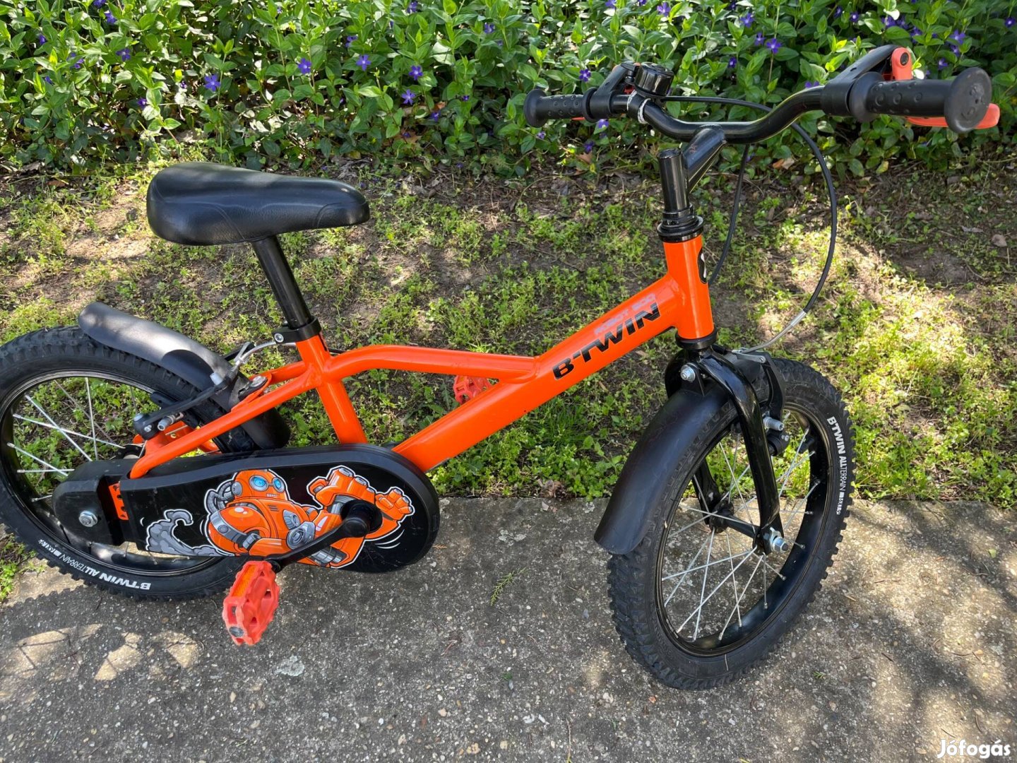 B-twin 16-os gyermek kerékpár, bicikli
