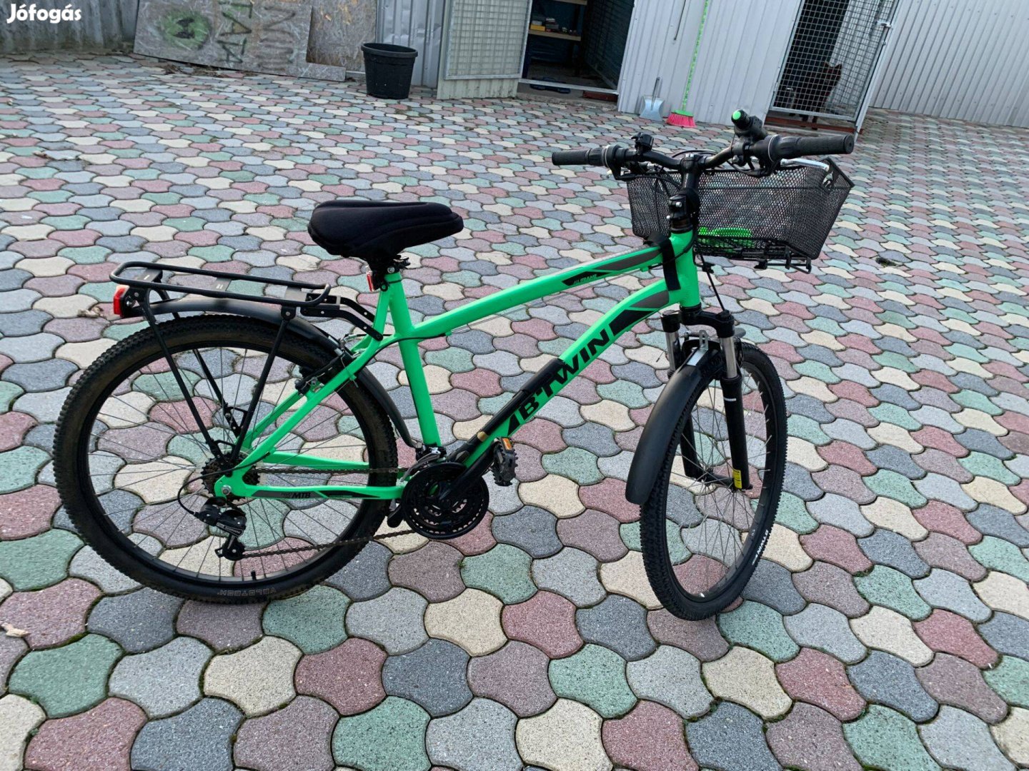 B-twin kerékpár