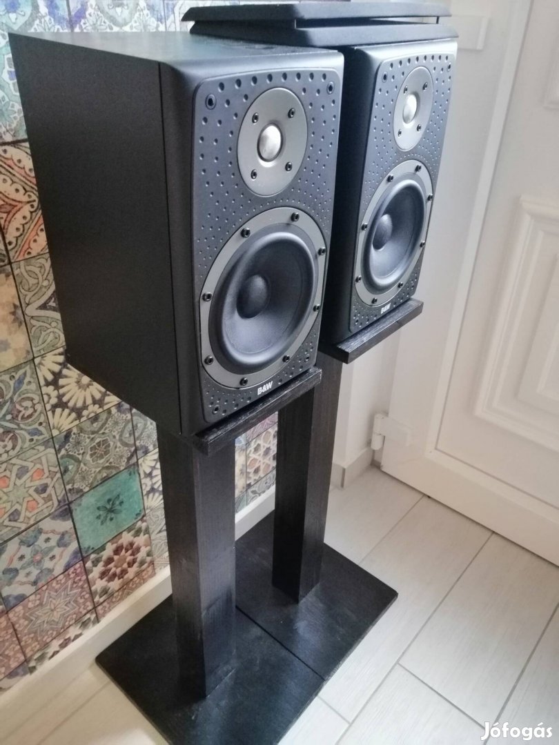 B&w Bowers & Wilkins 303 angol High-End állványos hangfal pár 200watt