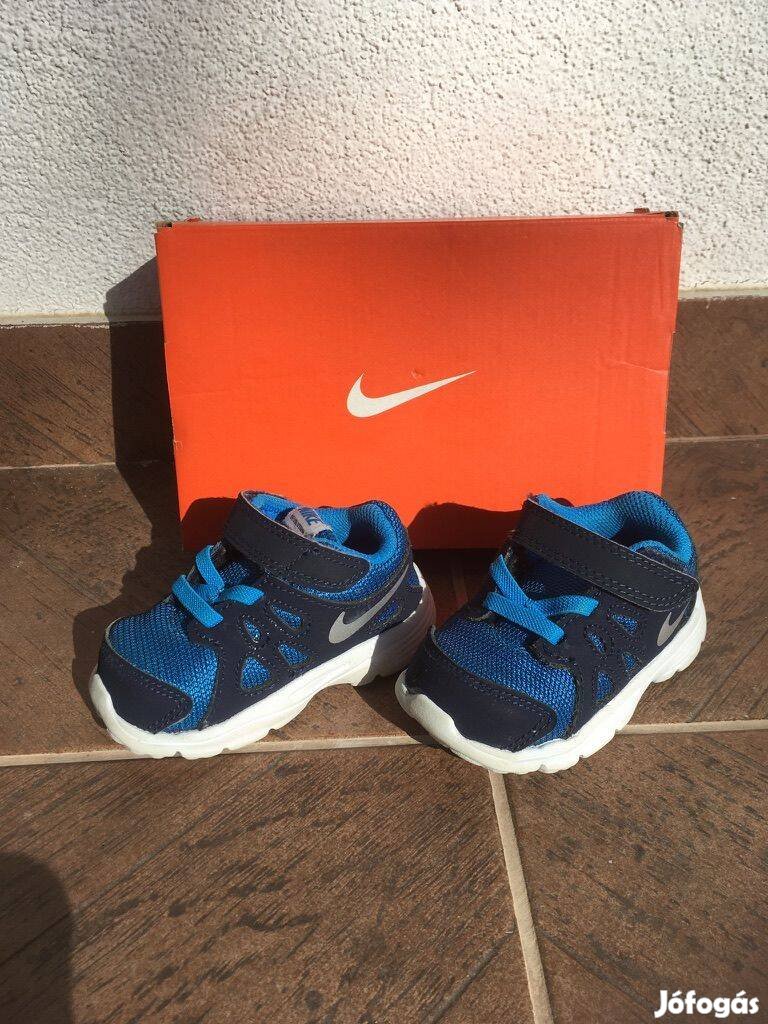 Baba cipő Nike 19,5 eladó