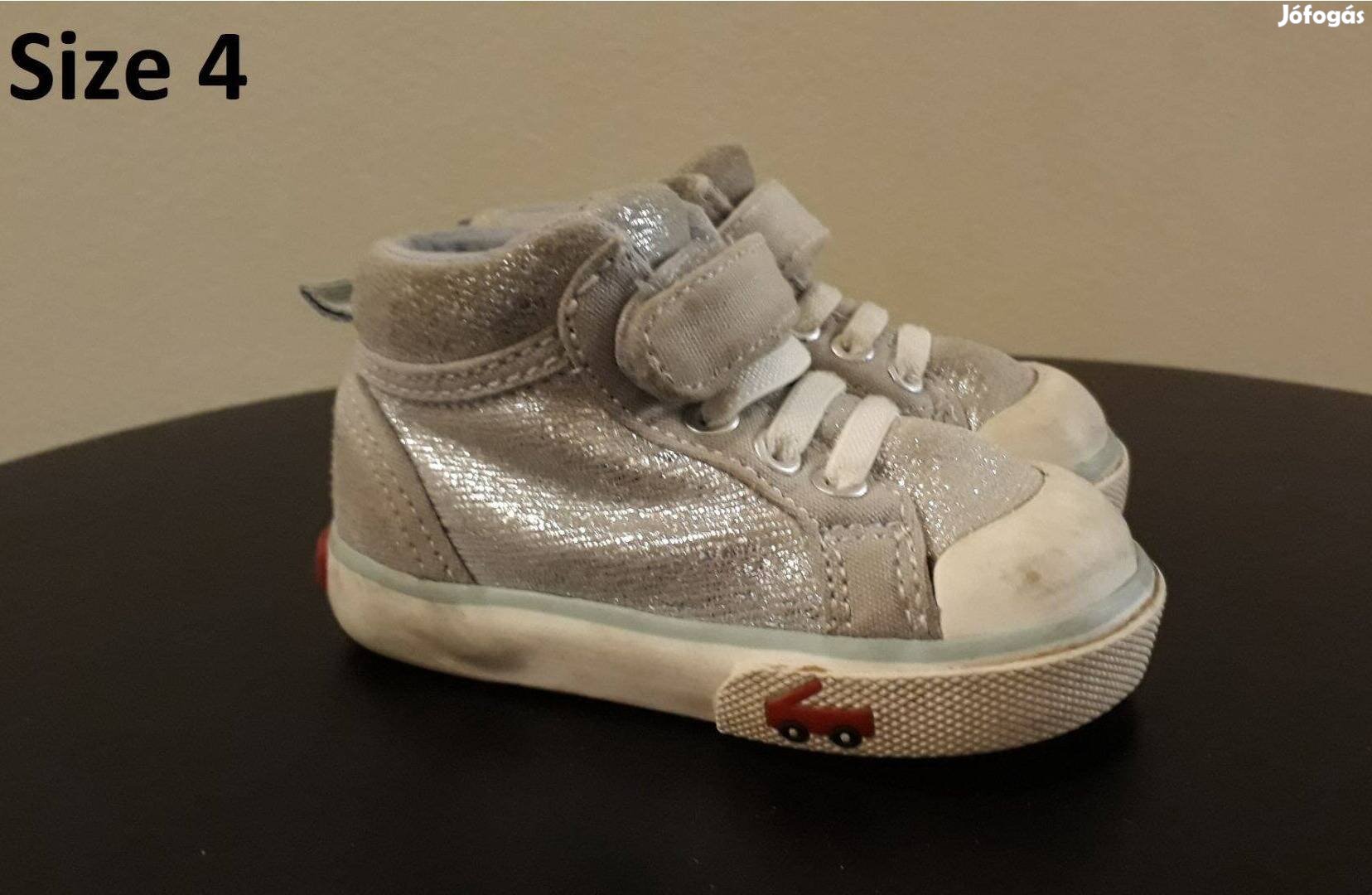 Babacipő, BTH 11 cm, EU 19