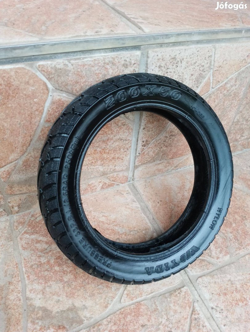 Babakocsi külső gumi eladó, Ócsa