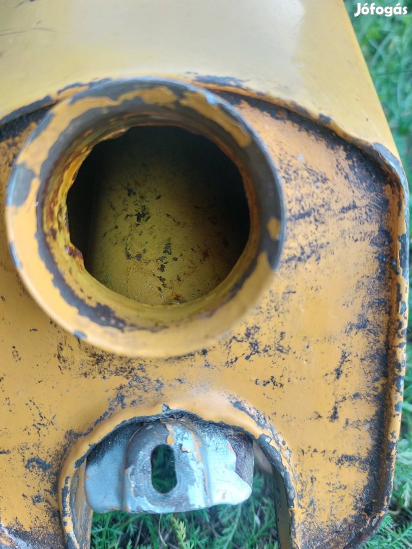 Babetta 207 tank
