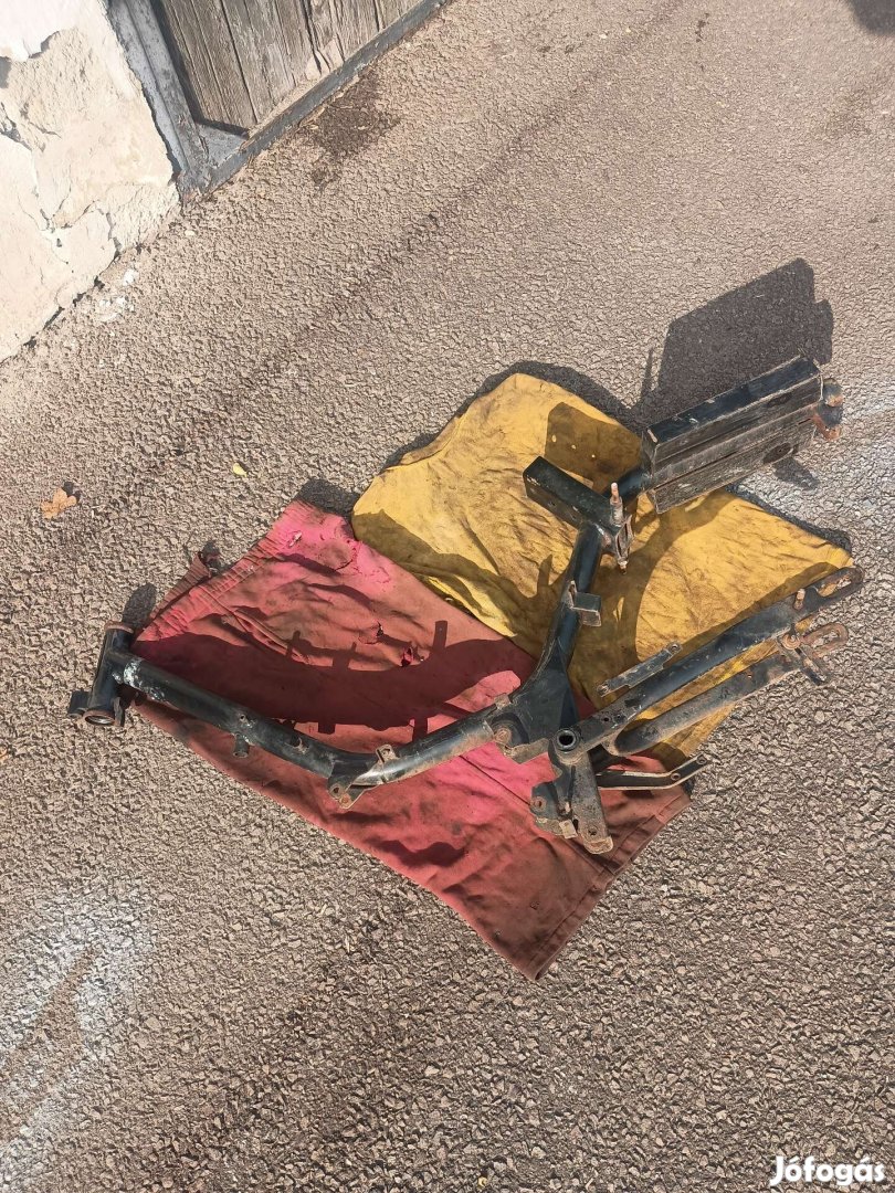 Babetta 210 váz eladó 