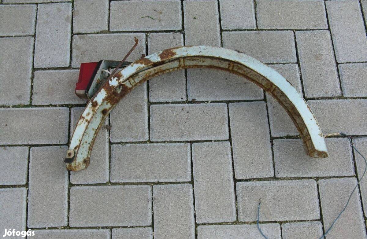 Babetta hátsó sárvédő 2