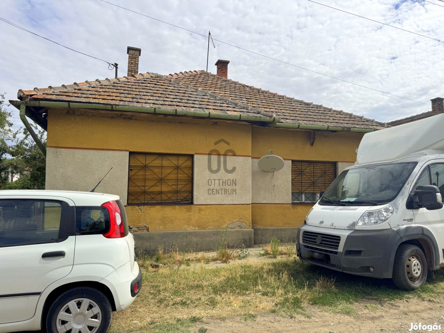 Bagi eladó tégla családi ház