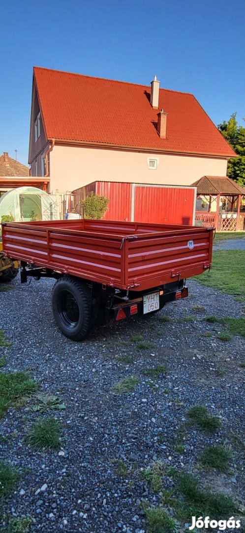Bagodi mezőgép BP-1500 pótkocsi