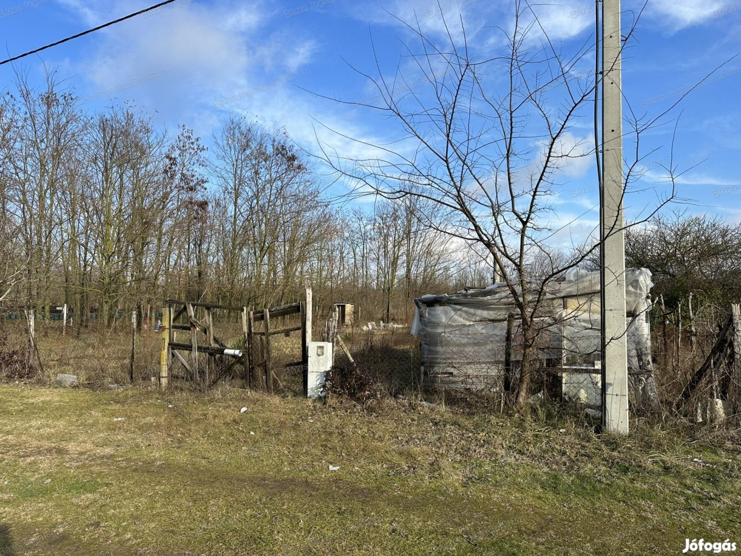 Baja, Jánoshalmi út közelében, 800 m2-es kert eladó