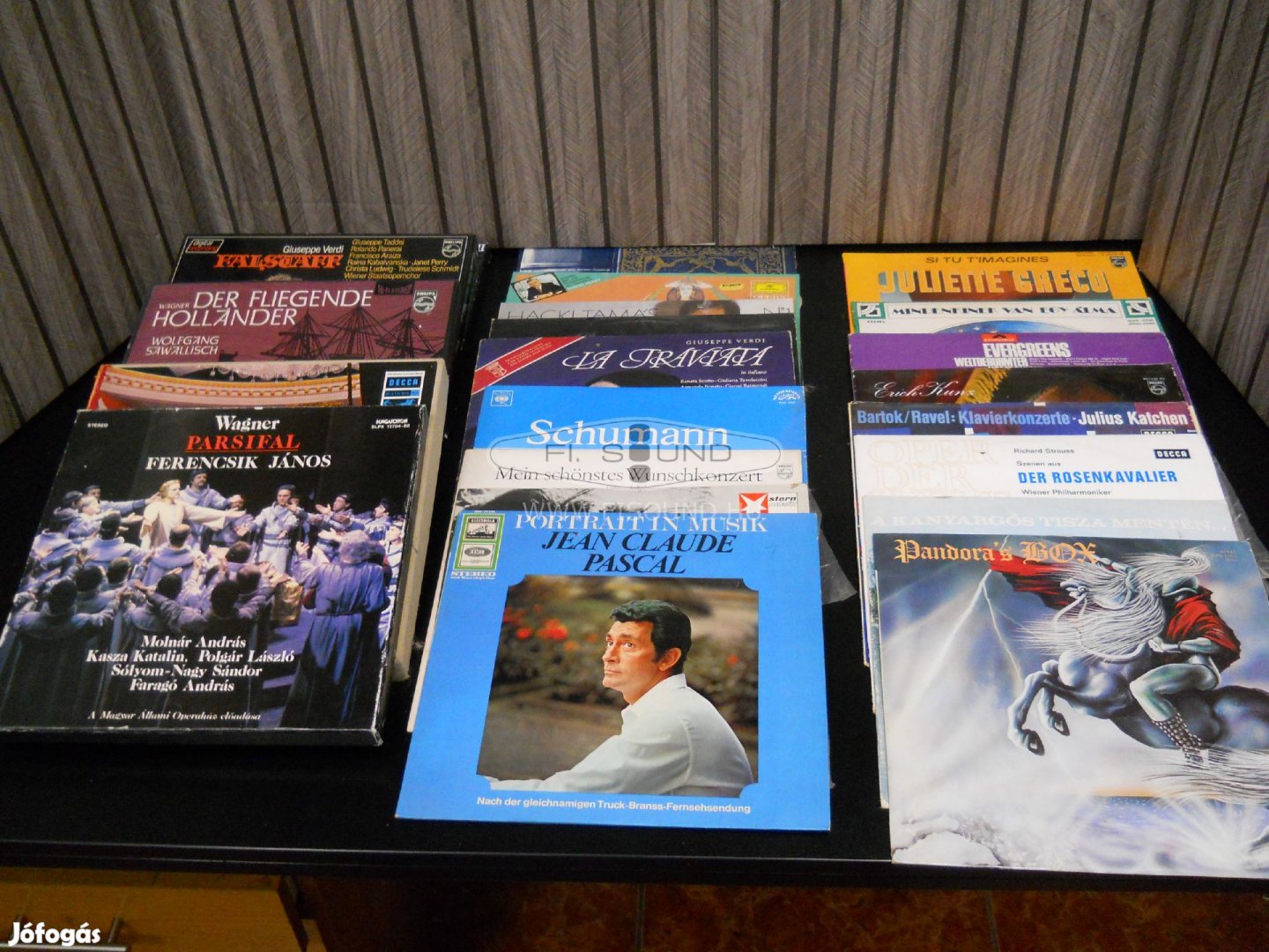 Bakelit lemezek vegyesen egyben 67 db