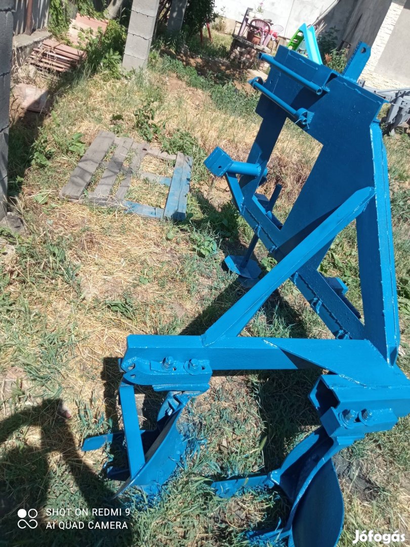 Bakhat huzó oldal 2 eke eladó 