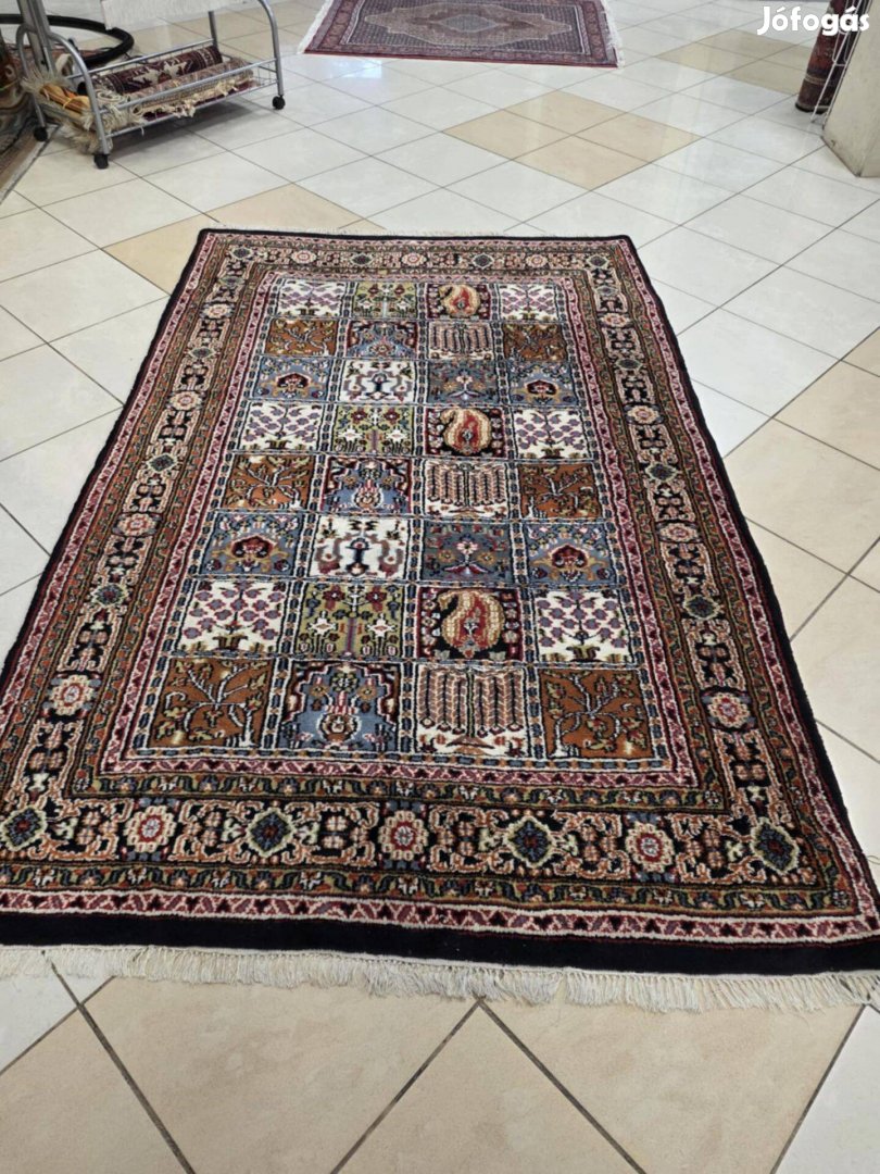 Bakhtyar motívumos 150x240 kézi gyapjú perzsa szőnyeg MZ601