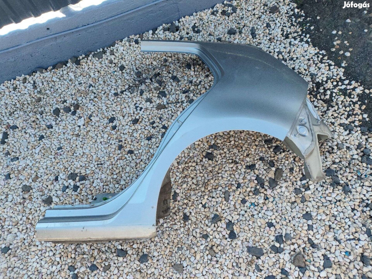 Bal hátsó negyed VW Golf 7-hez