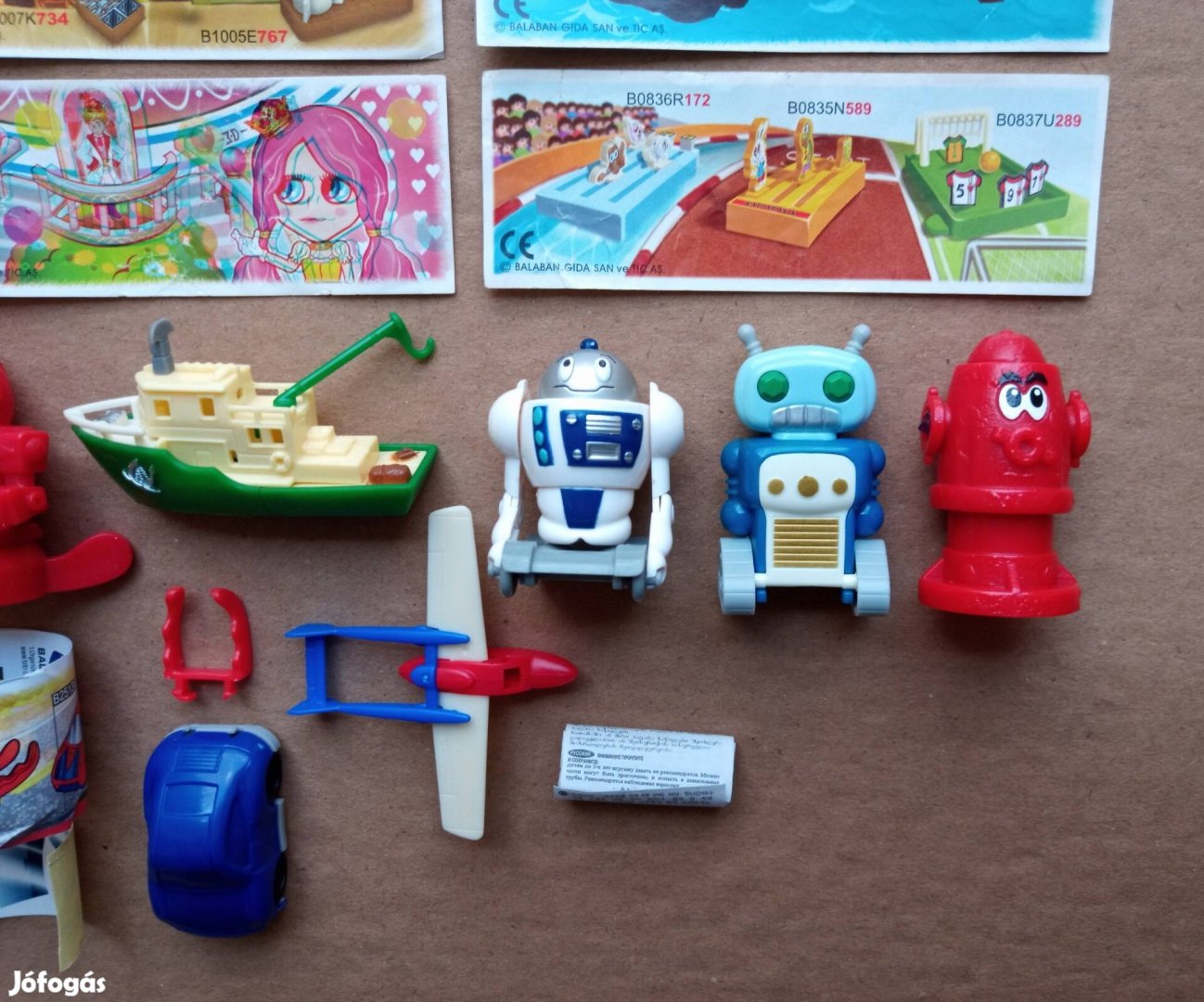 Balaban figura kapszula cetli Nem Kinder tojás