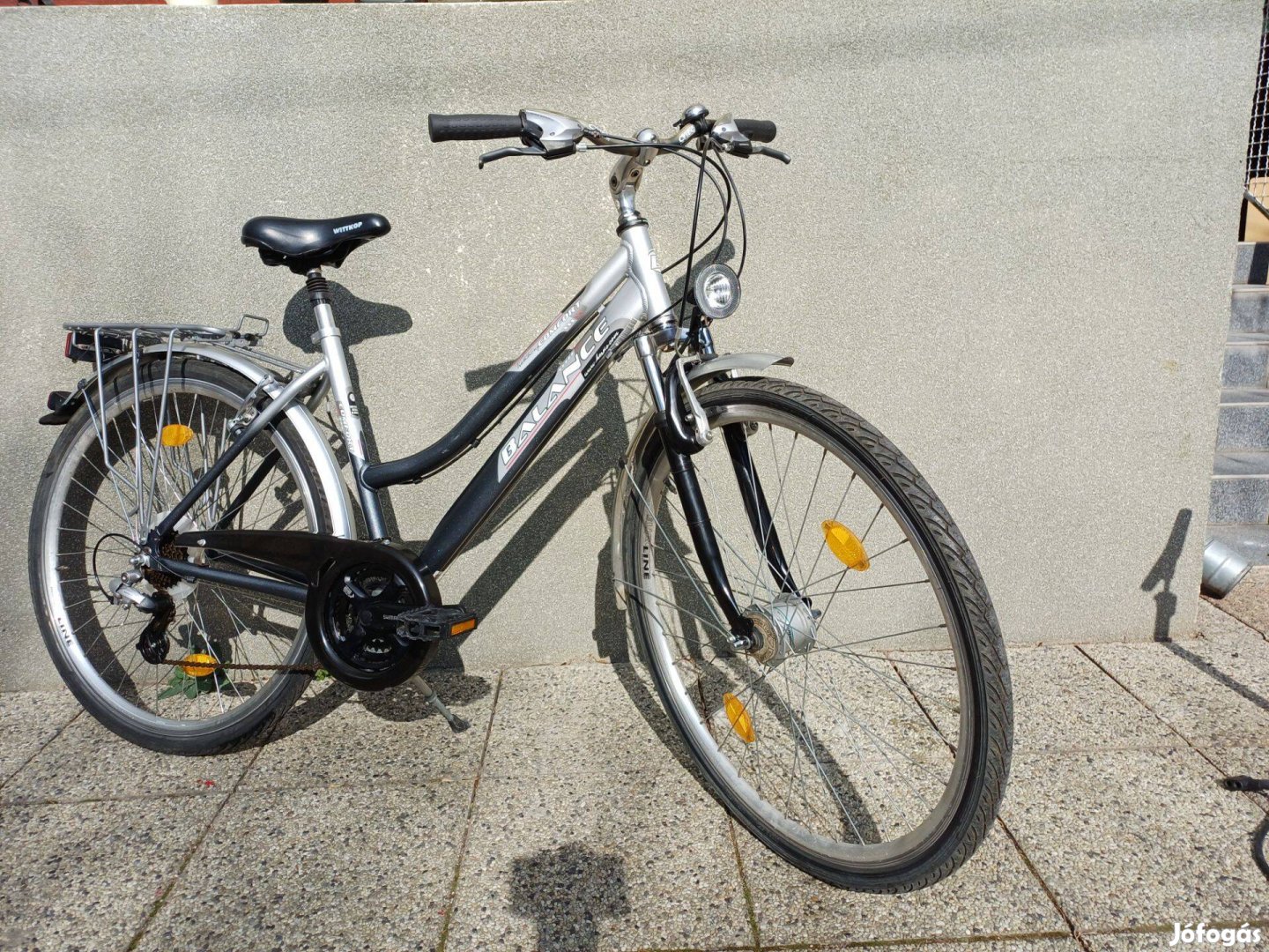 Balance Trekking comfort női 28 kerékpár