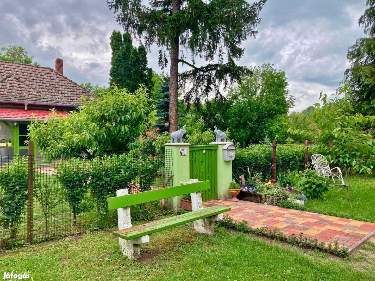 Balaton Közeli Ház Eladó