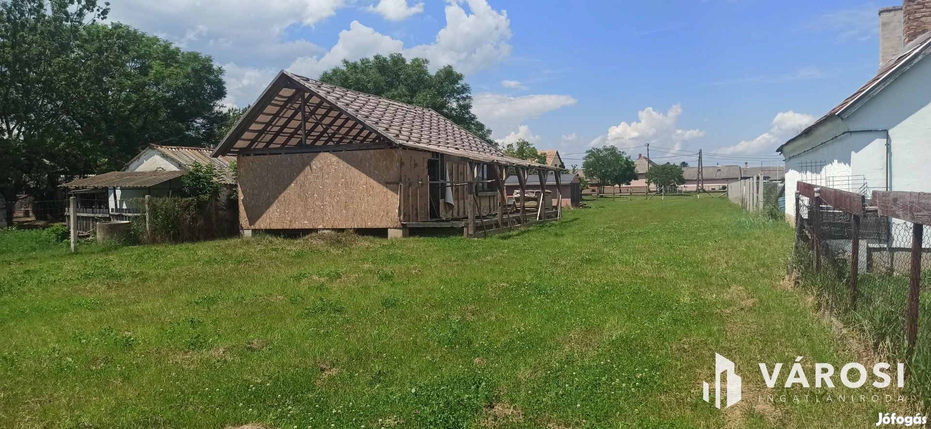 Balaton árnyékában építési telek ELADÓ!