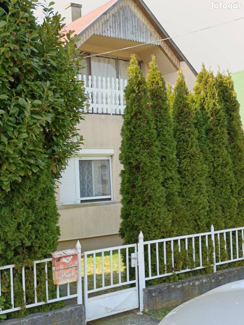 Balatonberényben tulajdonostól nyaraló eladó!