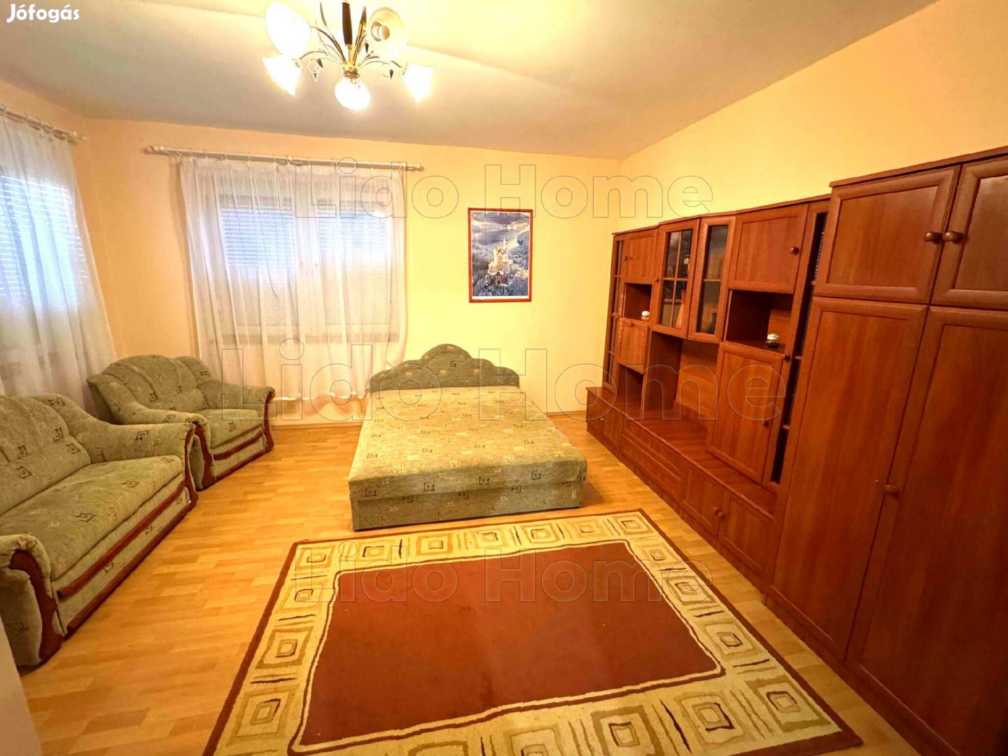 Balatonfenyvesi családi ház eladó