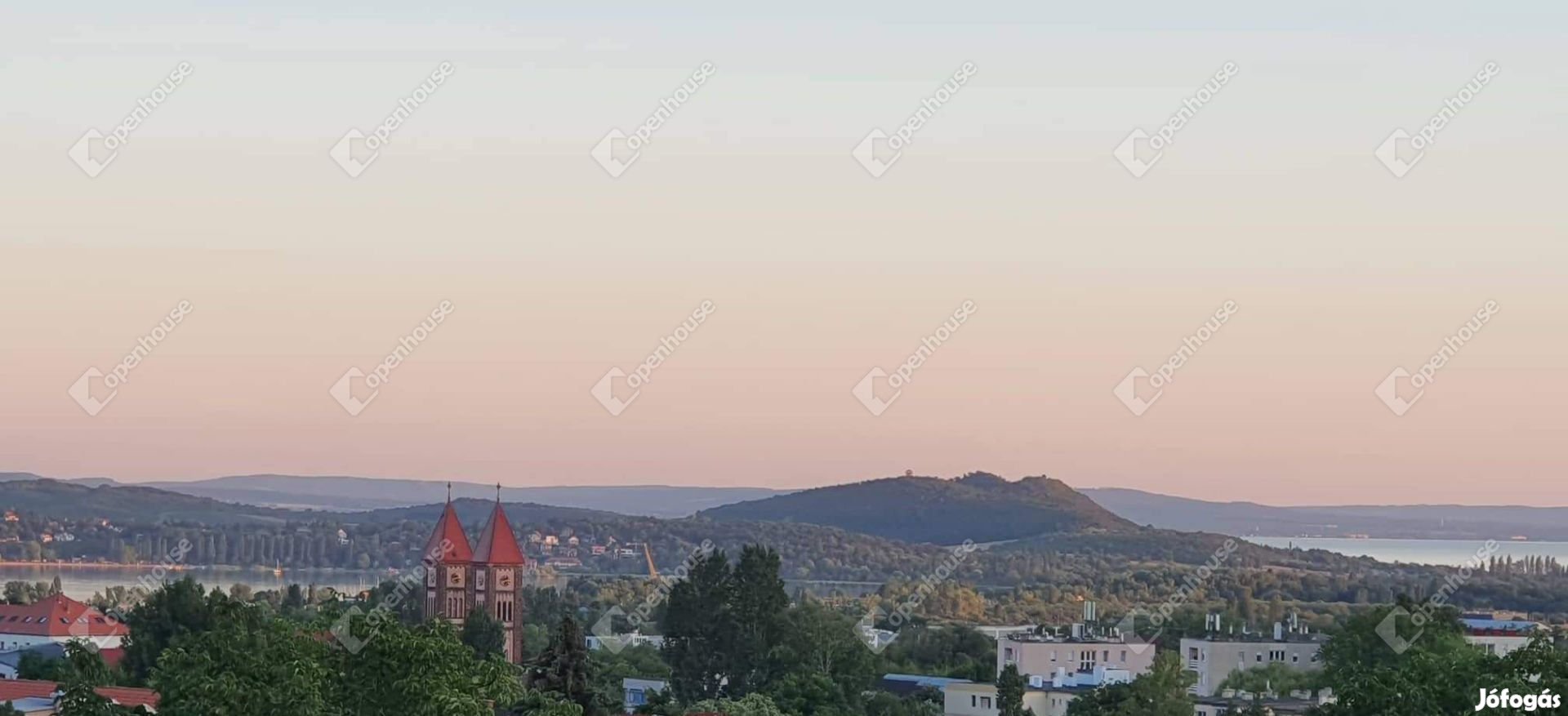 Balatonfüred, eladó családi ház