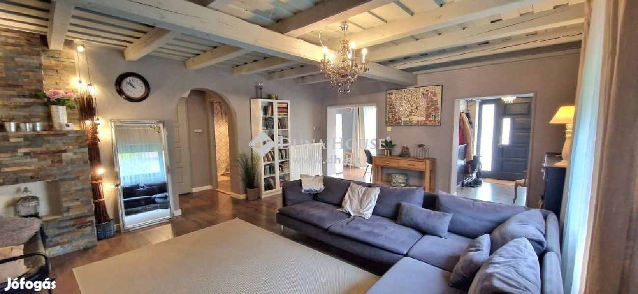 Balatonfüredi eladó 133 nm-es ház