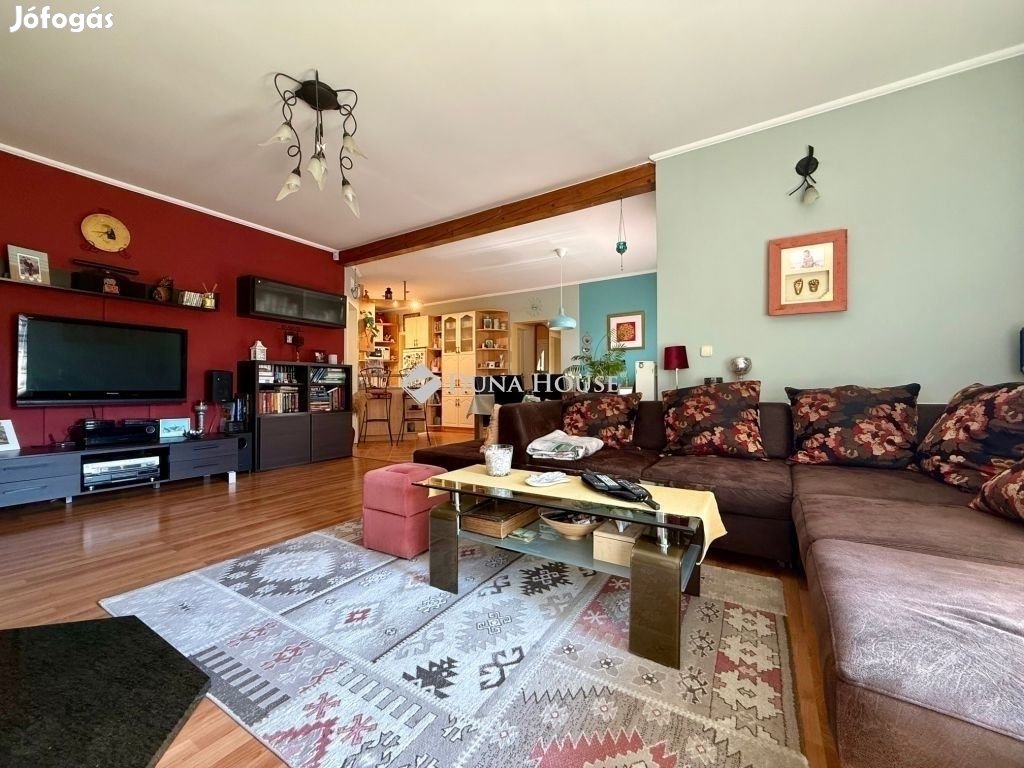 Balatonfűzfői eladó 150 nm-es ház