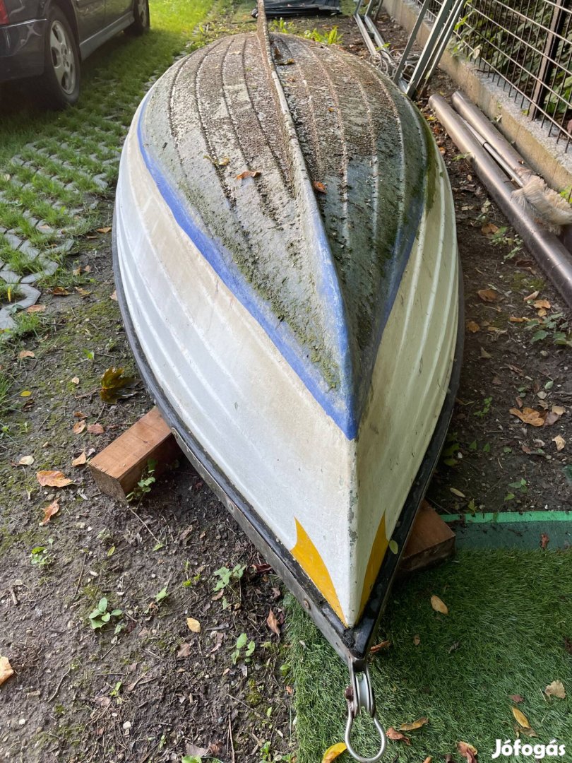 Balatoni műanyag csónak