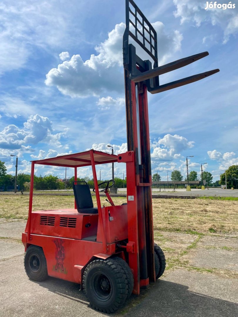 Balcancar 3.2 T teherbírású targonca eladó