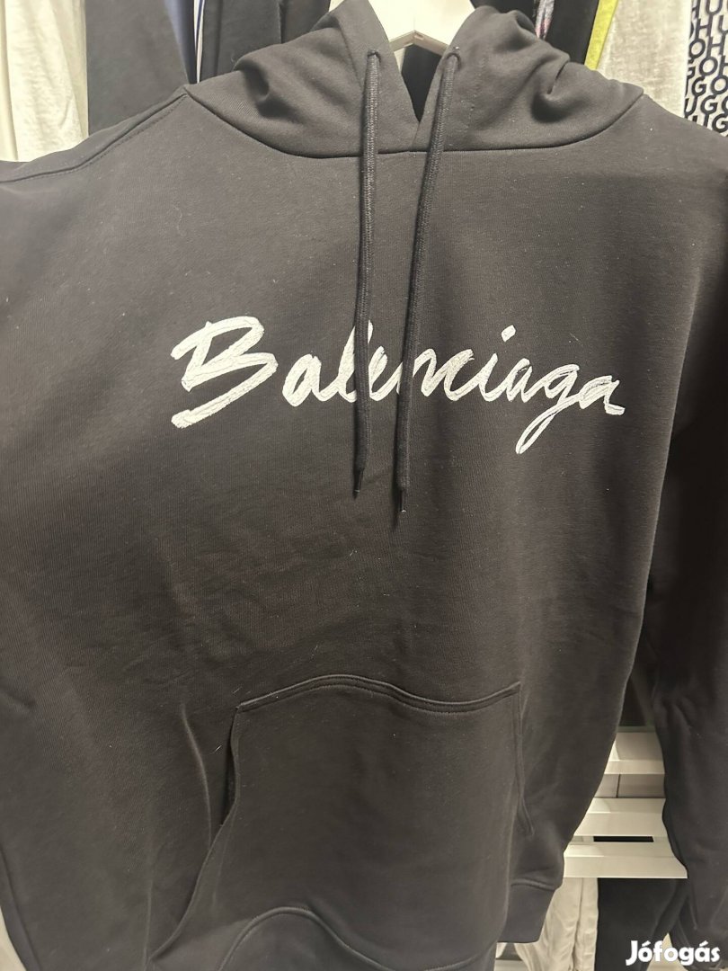 Balenciaga pulcsi