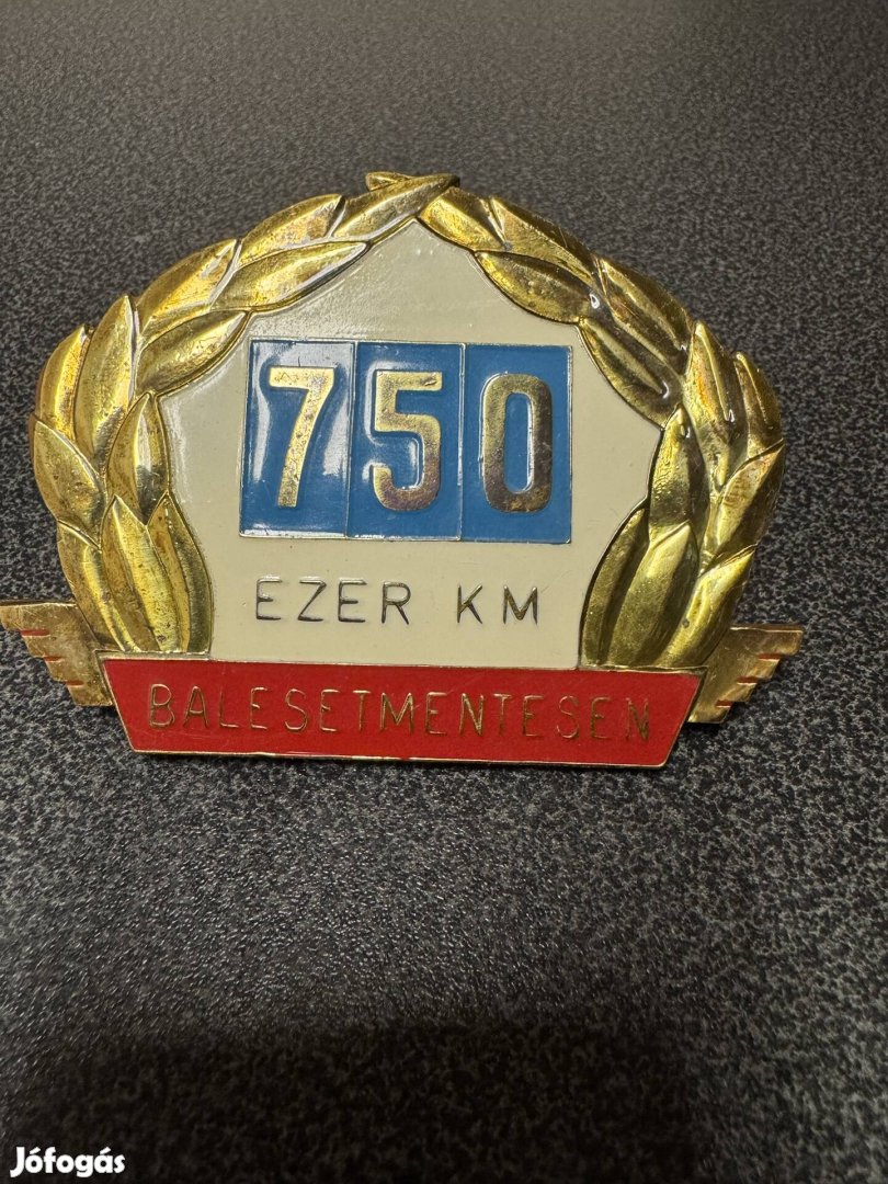 Balesetmentes 750 ezer km