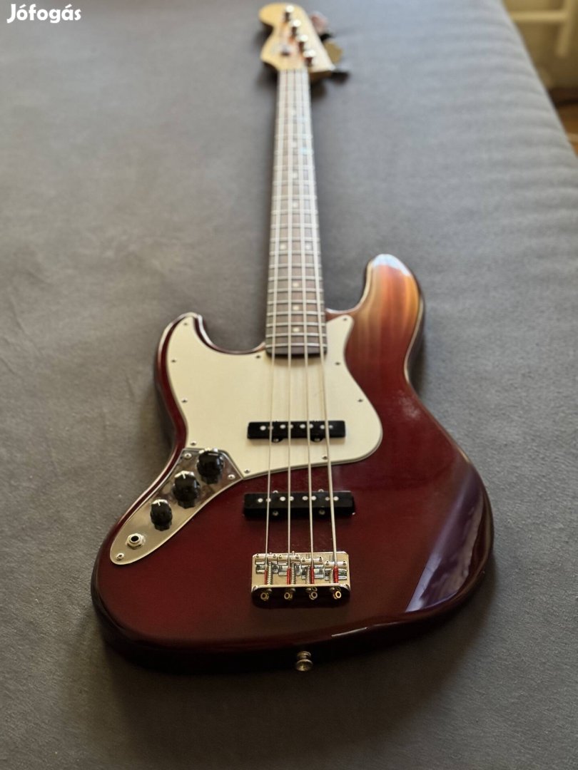 Balkezes Fender MIM Jazz Bass