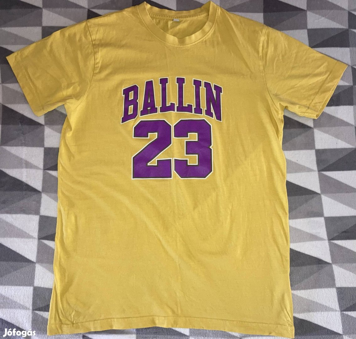 Ballin 23 Mister Tee (Lakers színű) L Hip-Hop pamut póló 