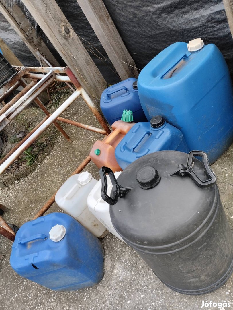 Ballonok , rekeszek kannák eladók