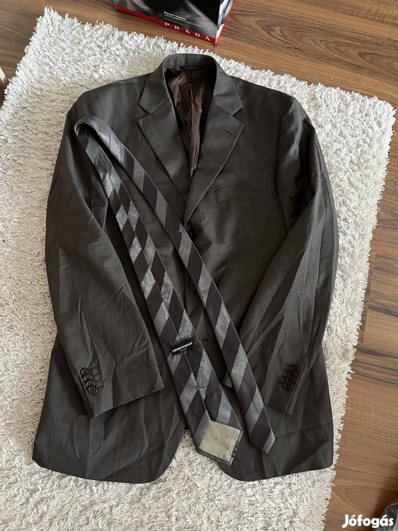 Balmain zakó ajándék Armani nyakkendővel