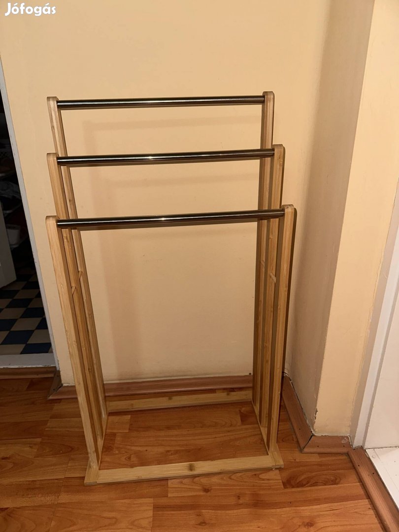 Bambusz törölköző tartó