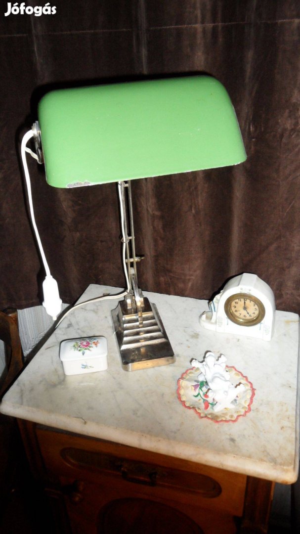 Banklámpa lámpa antik tolltartós törhető króm váz, és herendi 2 figura