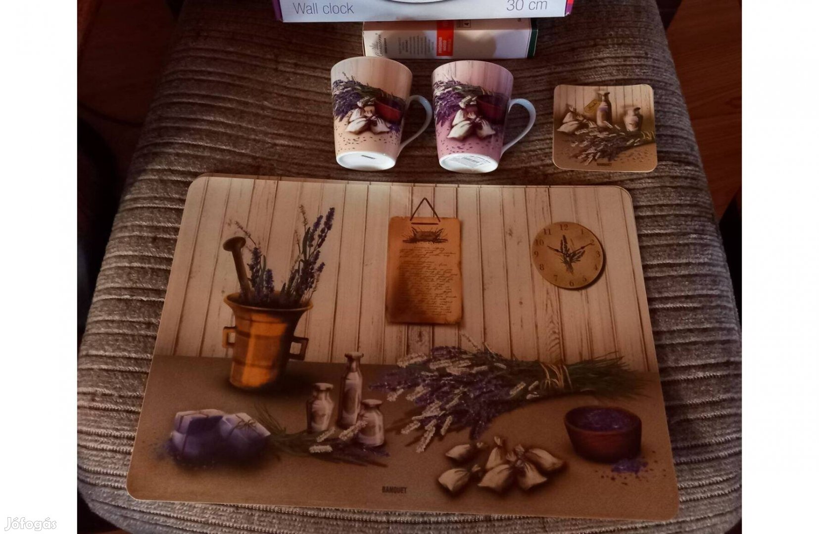 Banquet levendulás 2 bögre, tányéralátét 4 db - Új