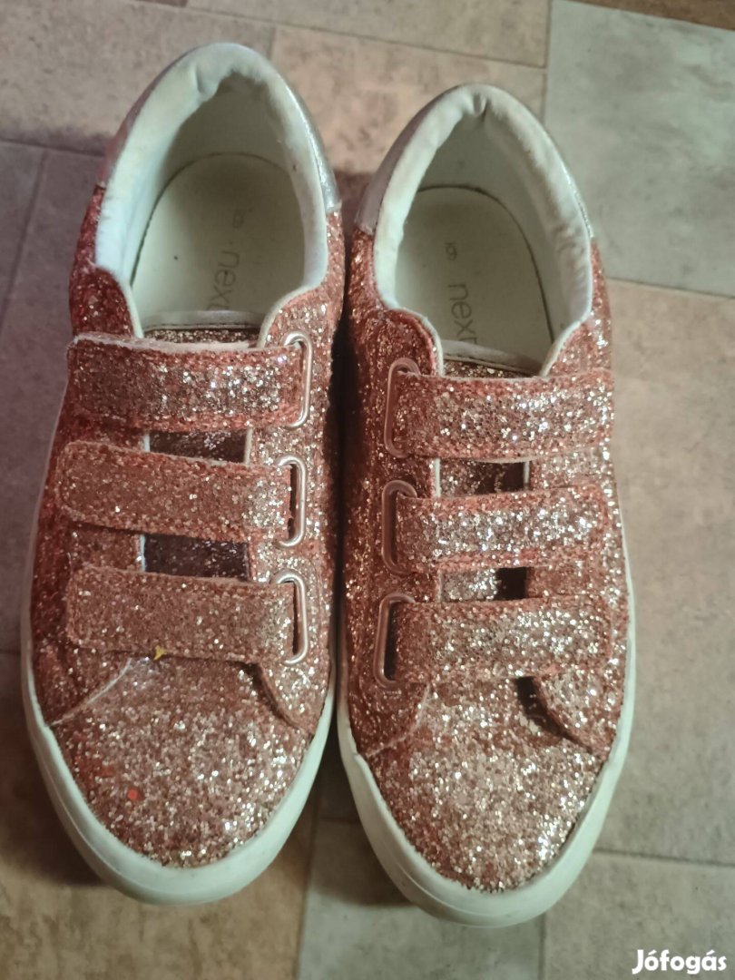 Barackos csillám 3 tépőzáras utcai cipő