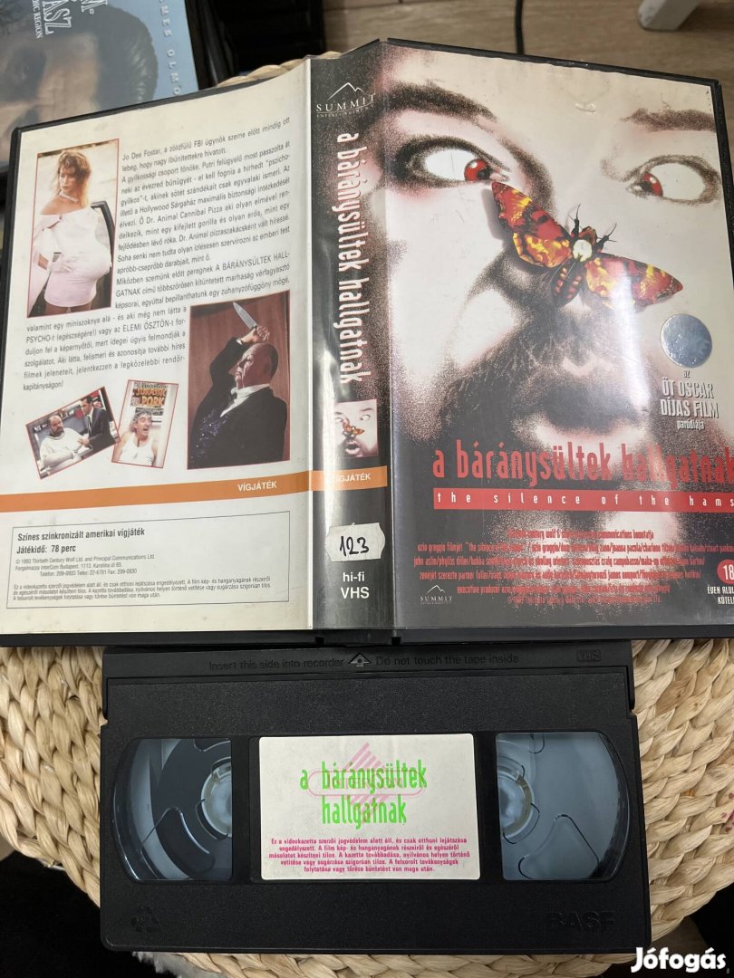 Báránysültek hallgatnak vhs