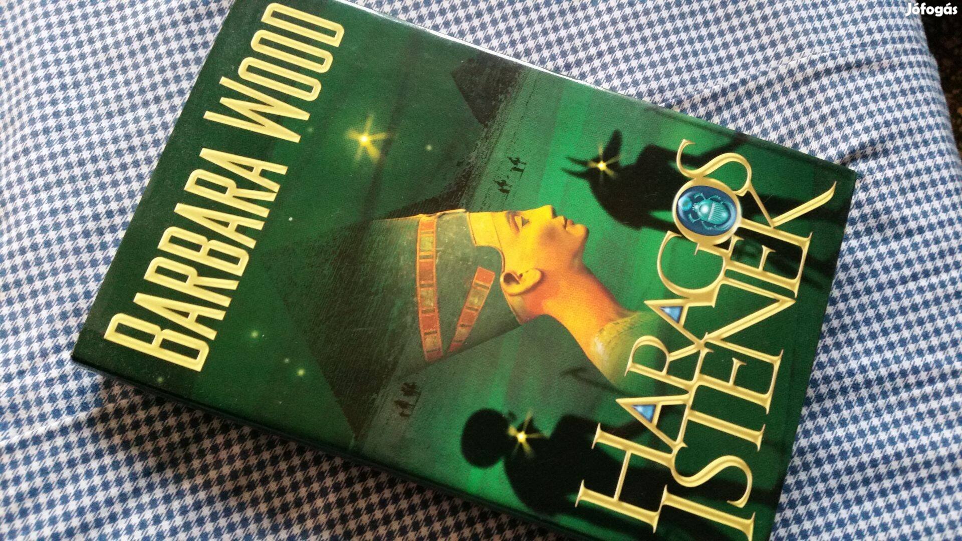 Barbara Wood Haragos istenek - Kutyák és sakálok