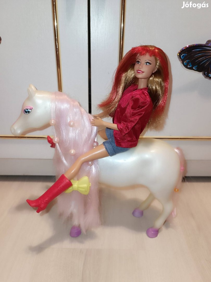 Barbi Ló + Barbie baba együtt