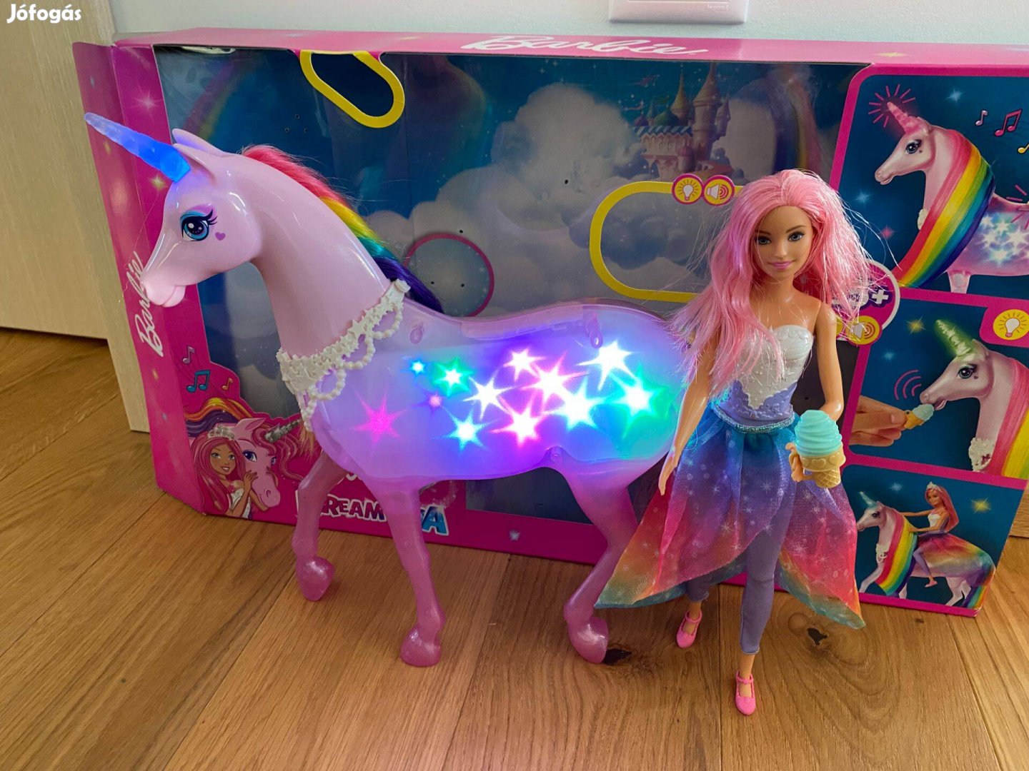 Barbie Dreamtopia csillámfény unikornis babával dobozzal Karácsonyra