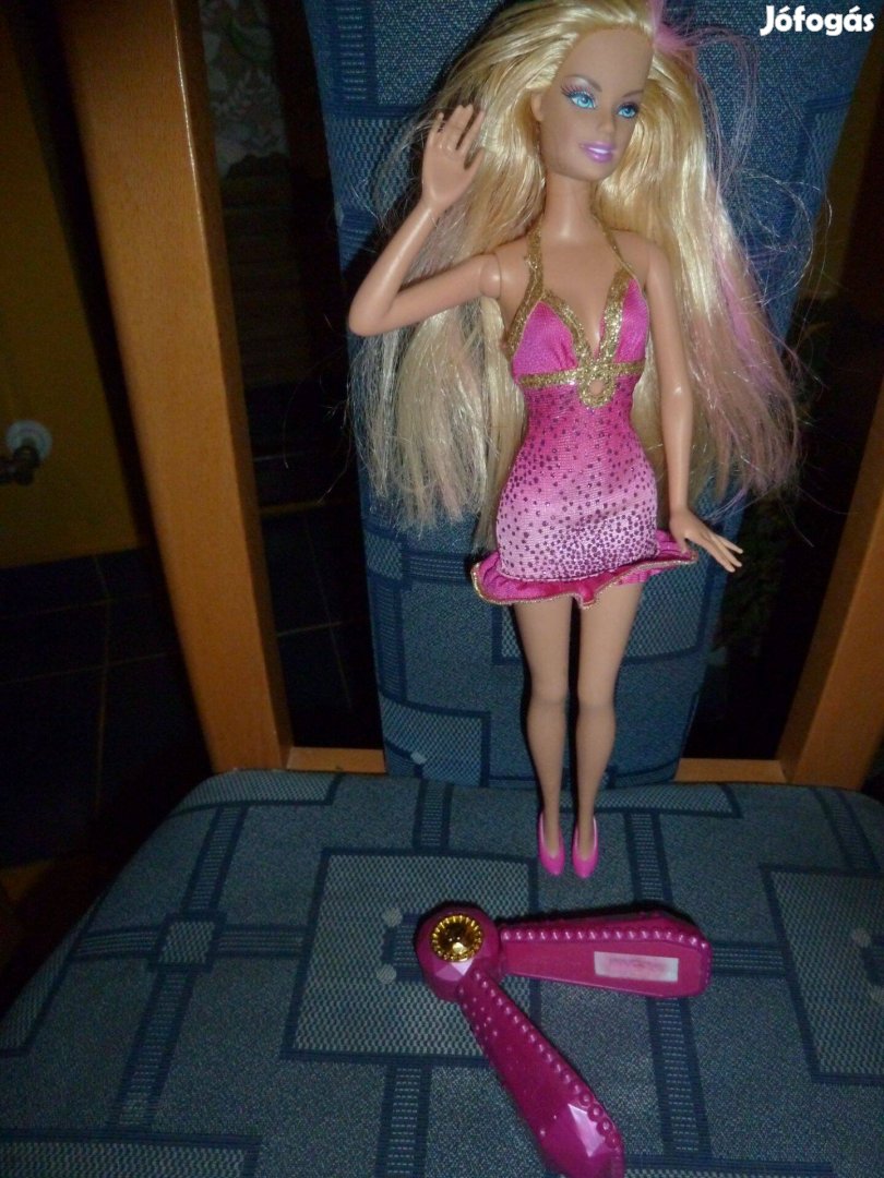 Barbie baba hajszínezővel