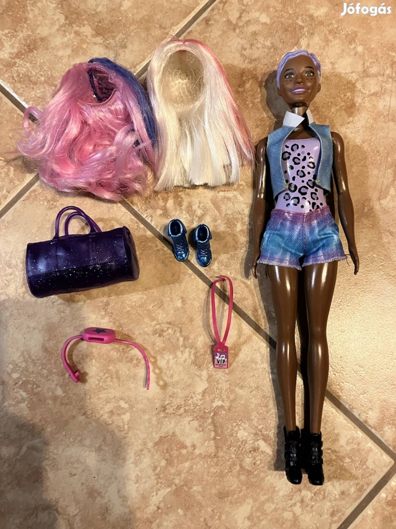 Barbie baba kiegészítőkkel