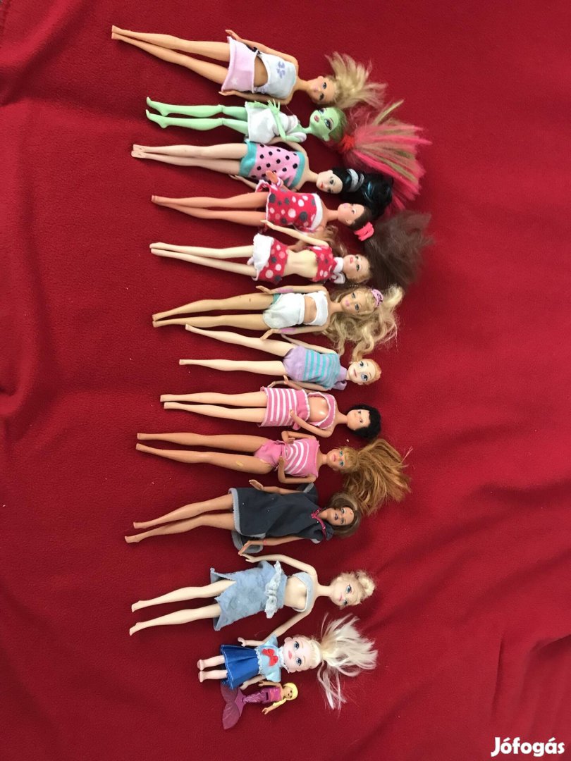 Barbie babák 12db