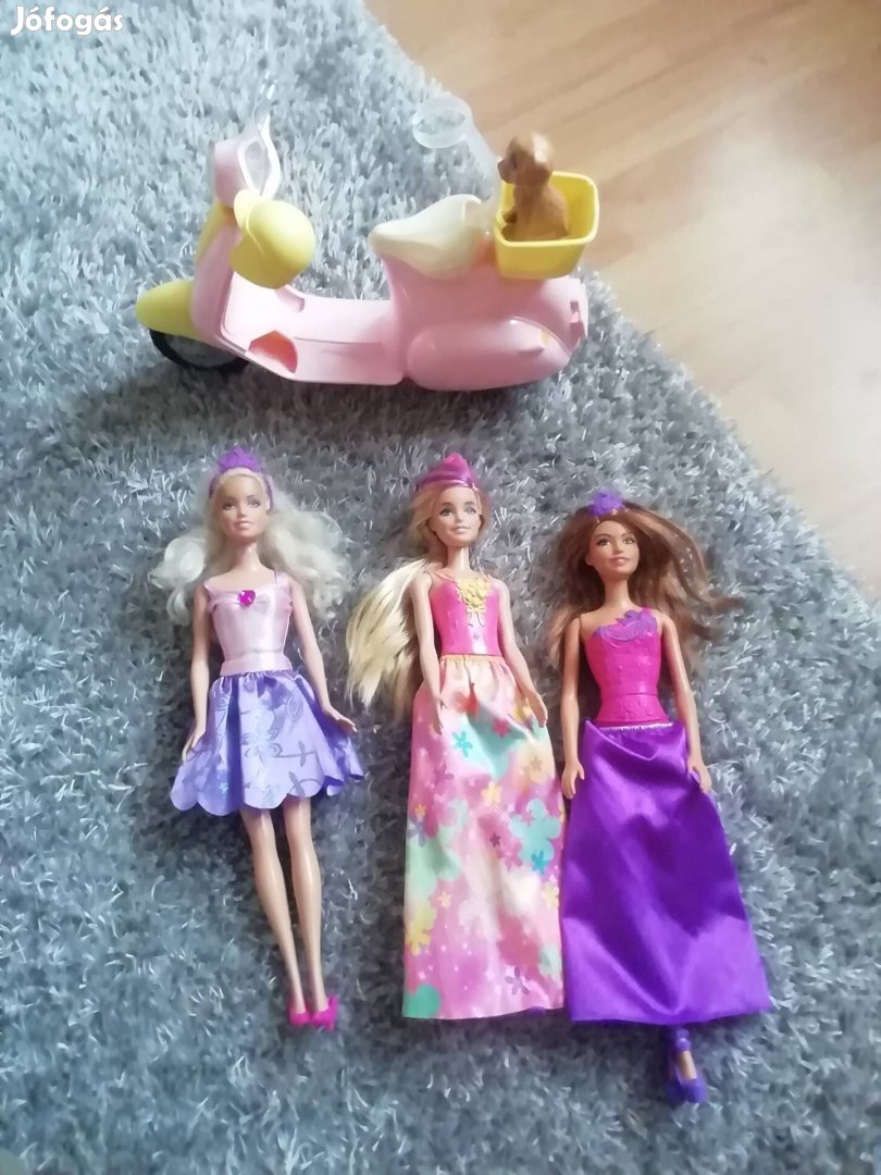 Barbie csomag, 3 eredeti baba, motor, kiegészítőkkel 