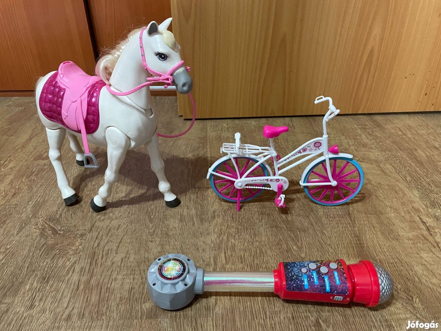 Barbie intelligens lovacska + Barbie kerékpár + mikrofon egyben eladó