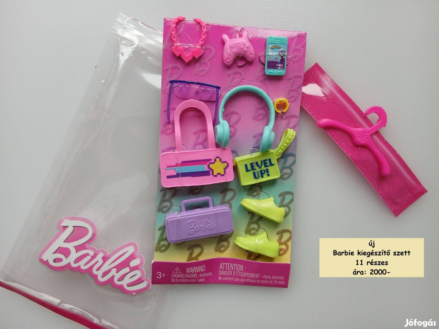 Barbie kiegésztő szett 11 részes fülhallgató
