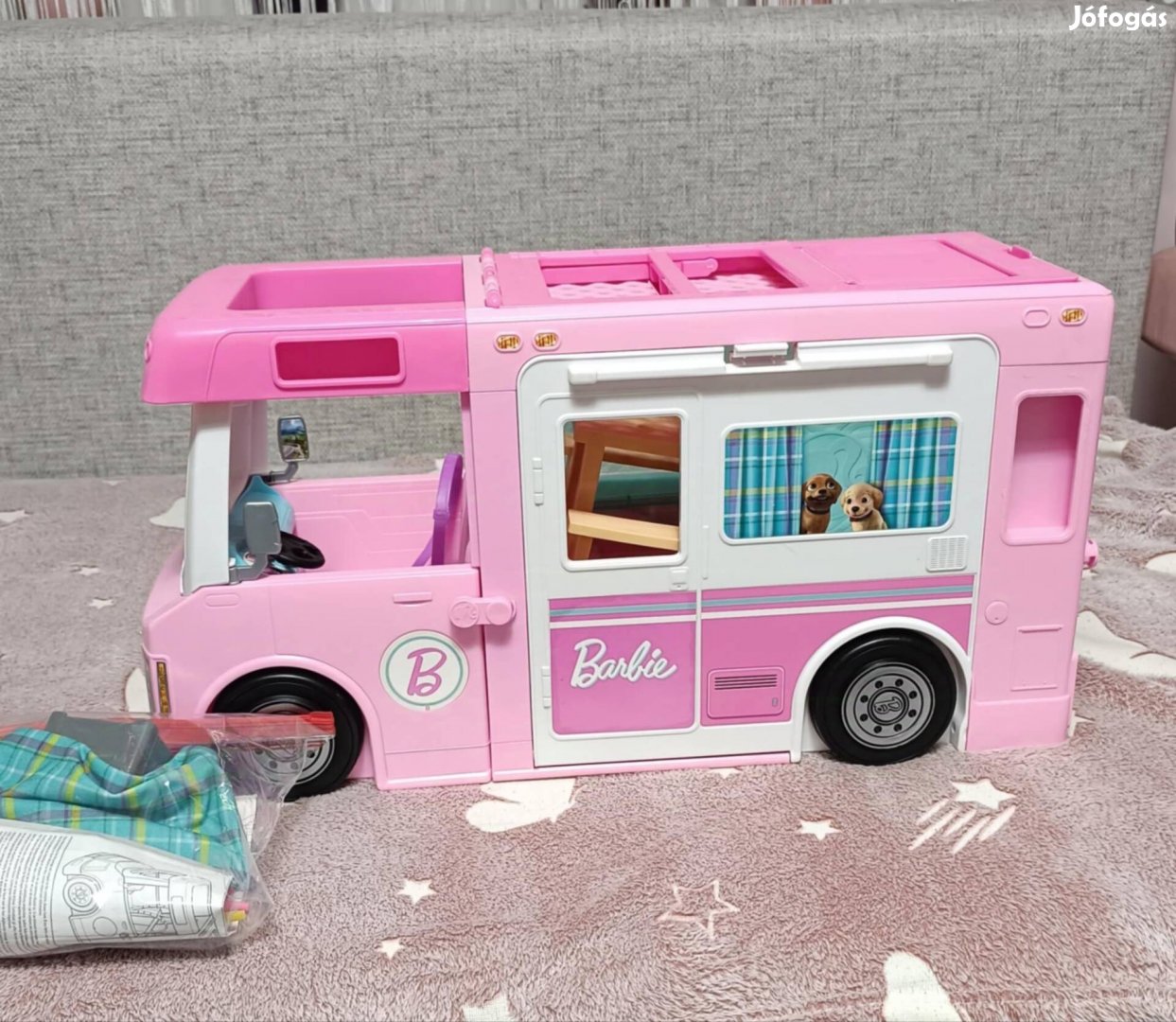 Barbie lakóautó 