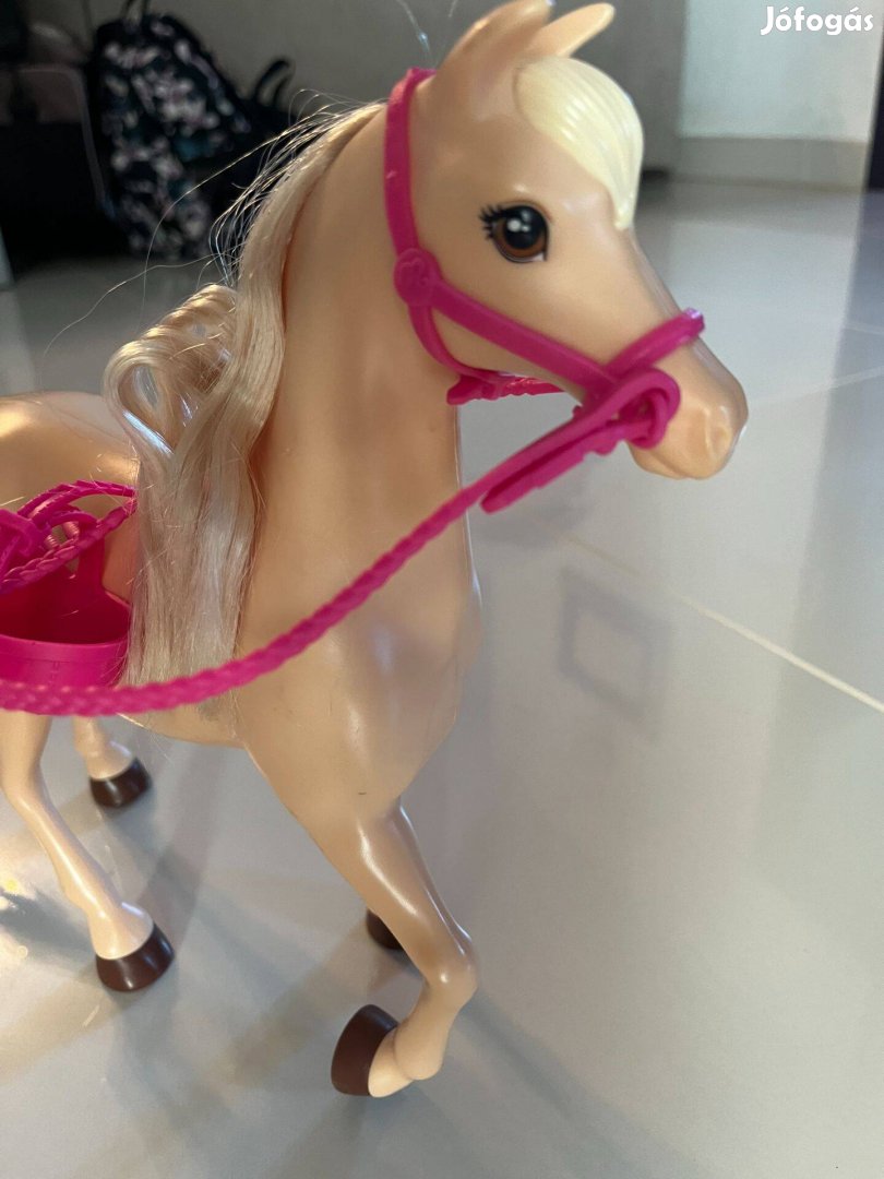 Barbie ló kantáros