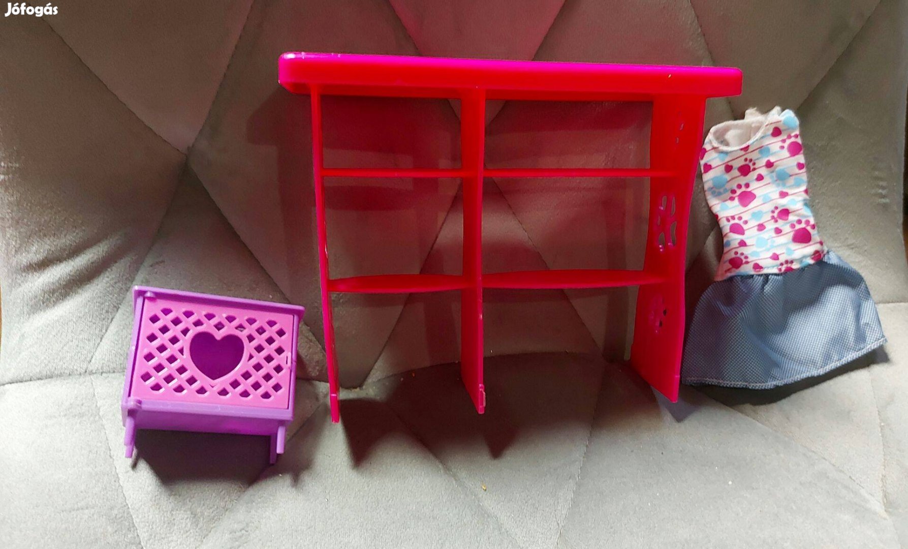Barbie polcos szekrény éjjeli szekrény ruha